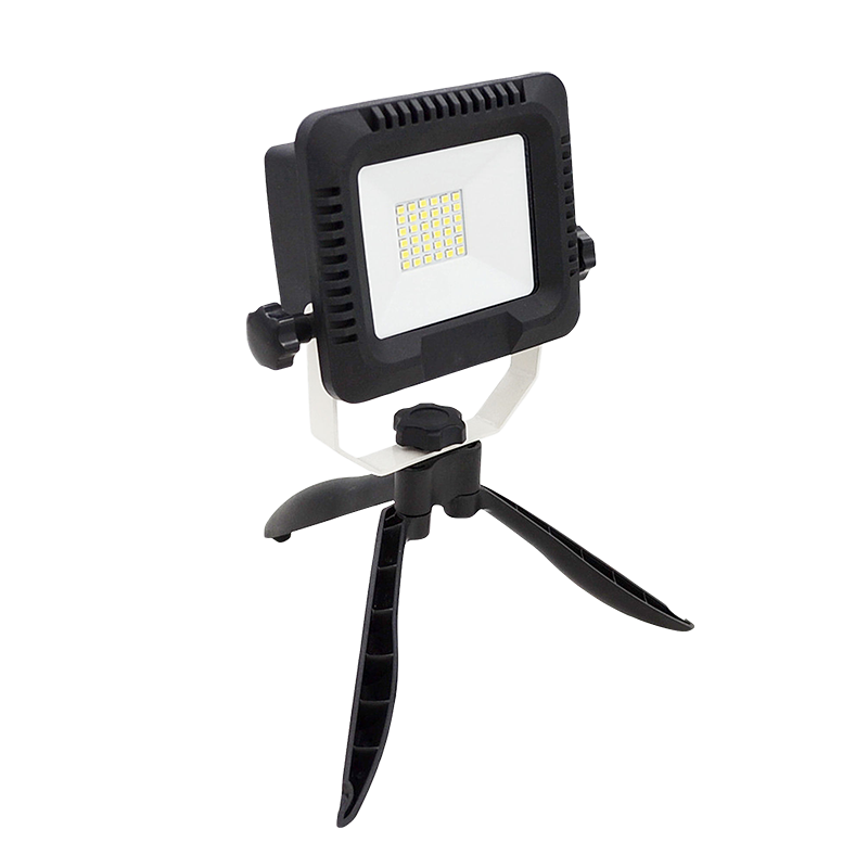 compact and foldable 10w SMD work light